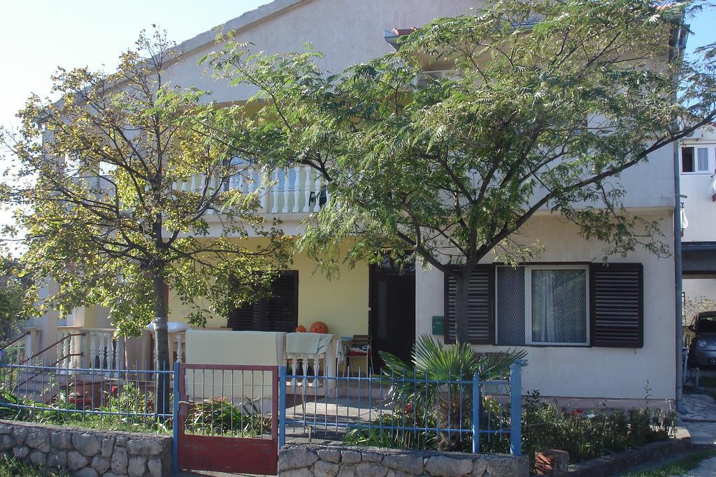 Apartments Cico Starigrad Paklenica Eksteriør billede