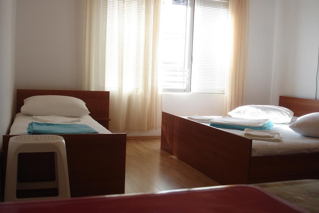 Apartments Cico Starigrad Paklenica Værelse billede