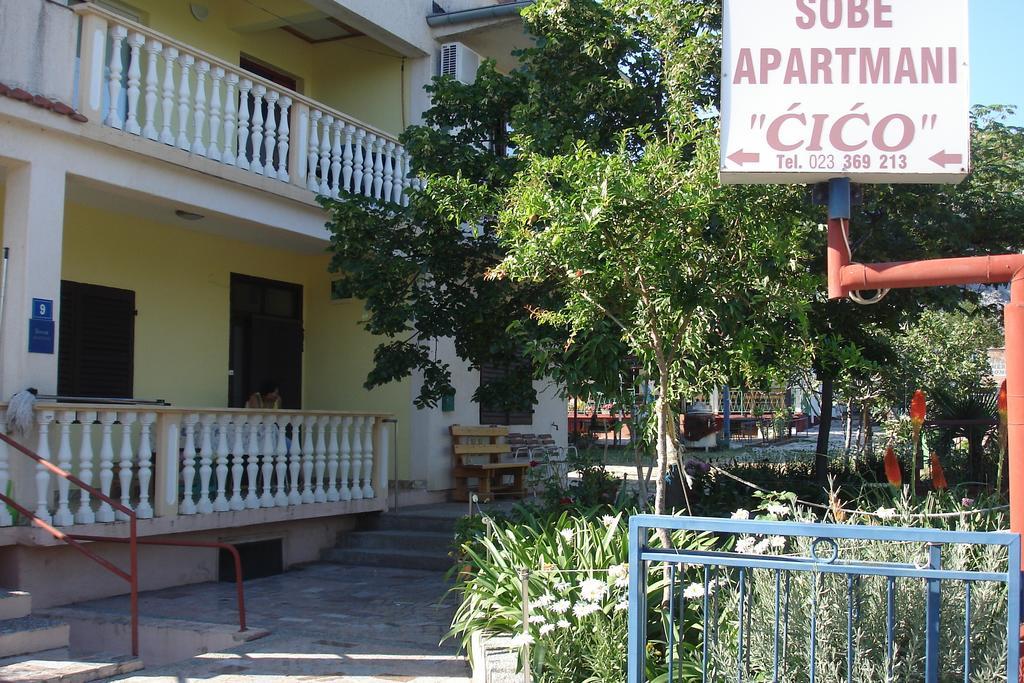 Apartments Cico Starigrad Paklenica Eksteriør billede