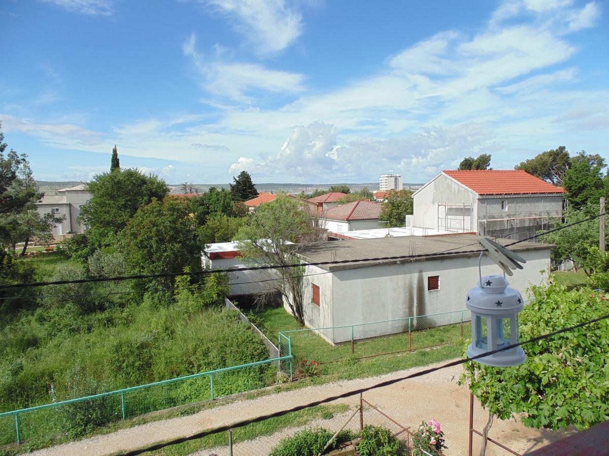 Apartments Cico Starigrad Paklenica Eksteriør billede